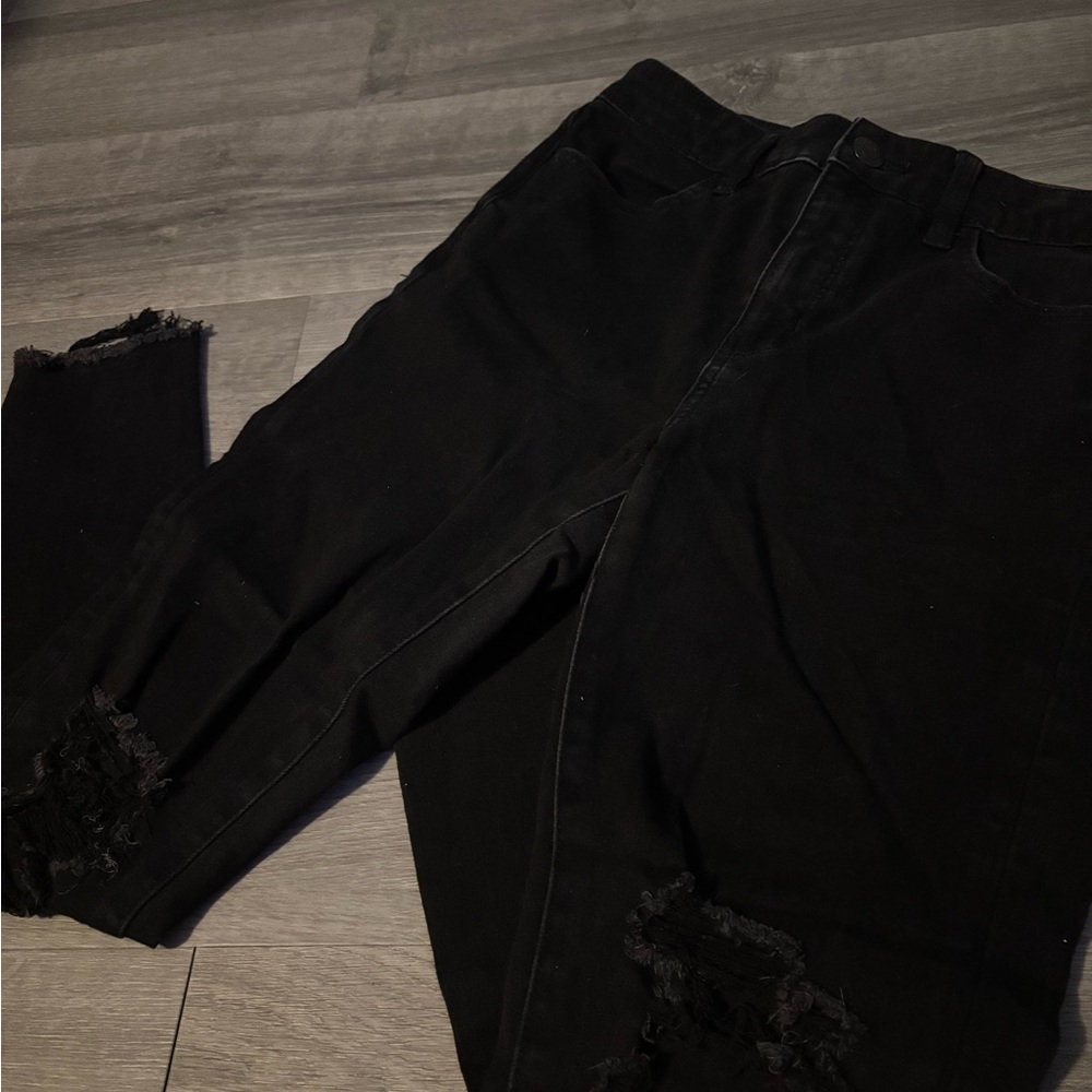 American Eagle Outfitters Black Skinny Jeans with Distressed Details